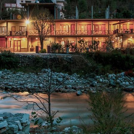 Shivadya Tirthan - Tirthan Valley Gushaini Bagian luar foto