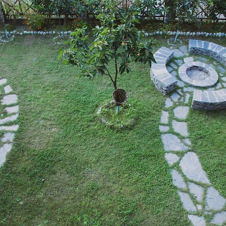 Shivadya Tirthan - Tirthan Valley Gushaini Bagian luar foto