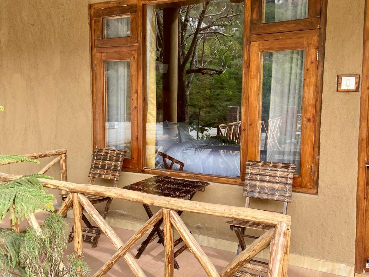Shivadya Tirthan - Tirthan Valley Gushaini Bagian luar foto