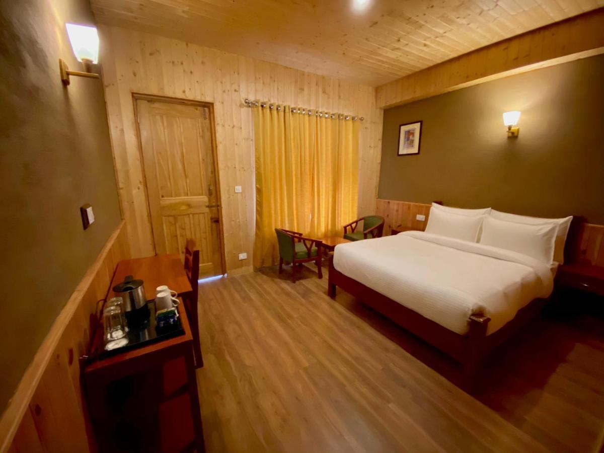 Shivadya Tirthan - Tirthan Valley Gushaini Bagian luar foto