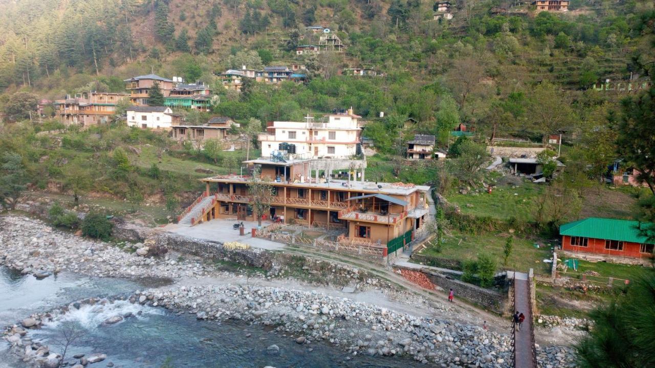 Shivadya Tirthan - Tirthan Valley Gushaini Bagian luar foto